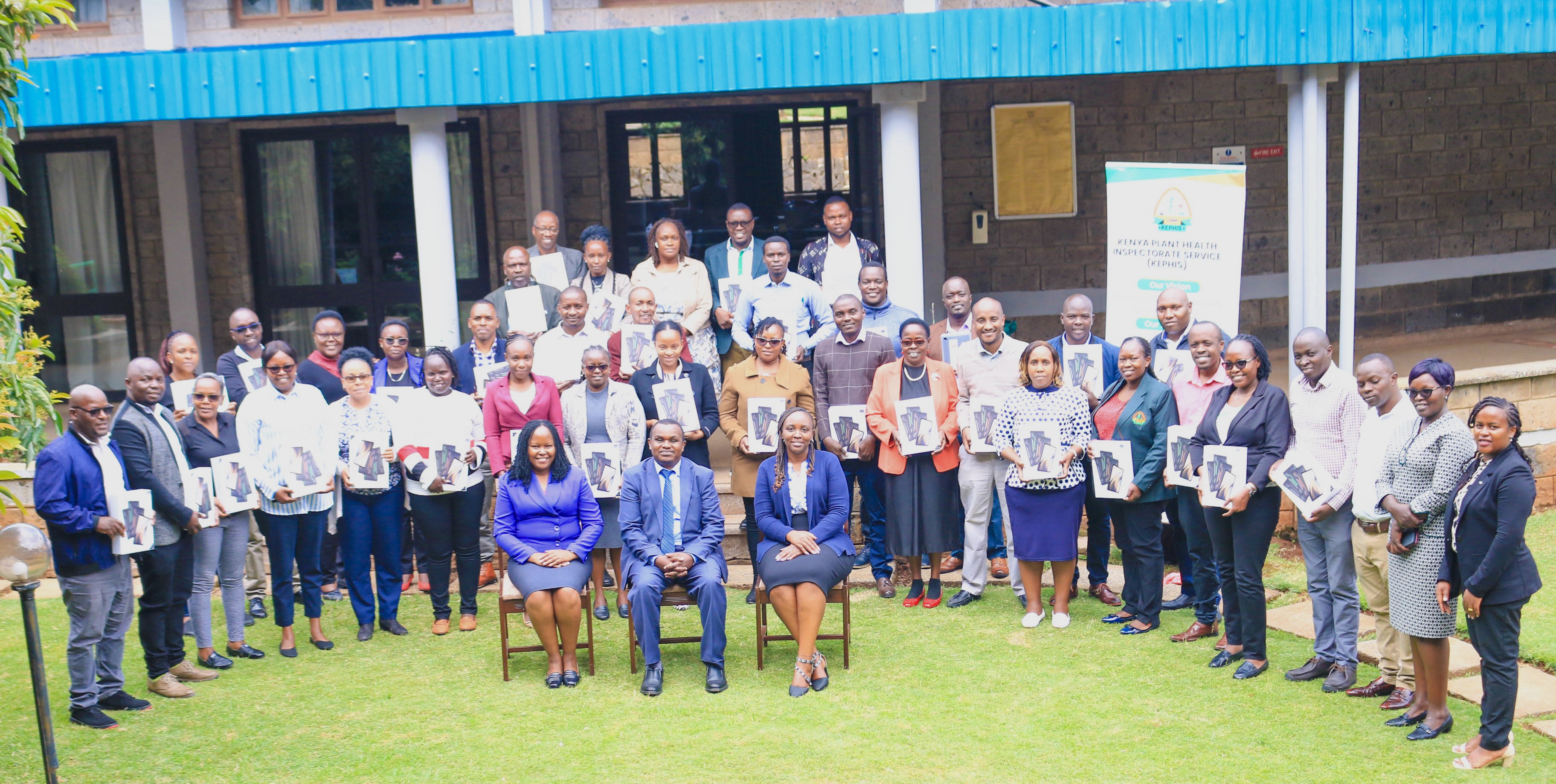 Handover of APP Tablets